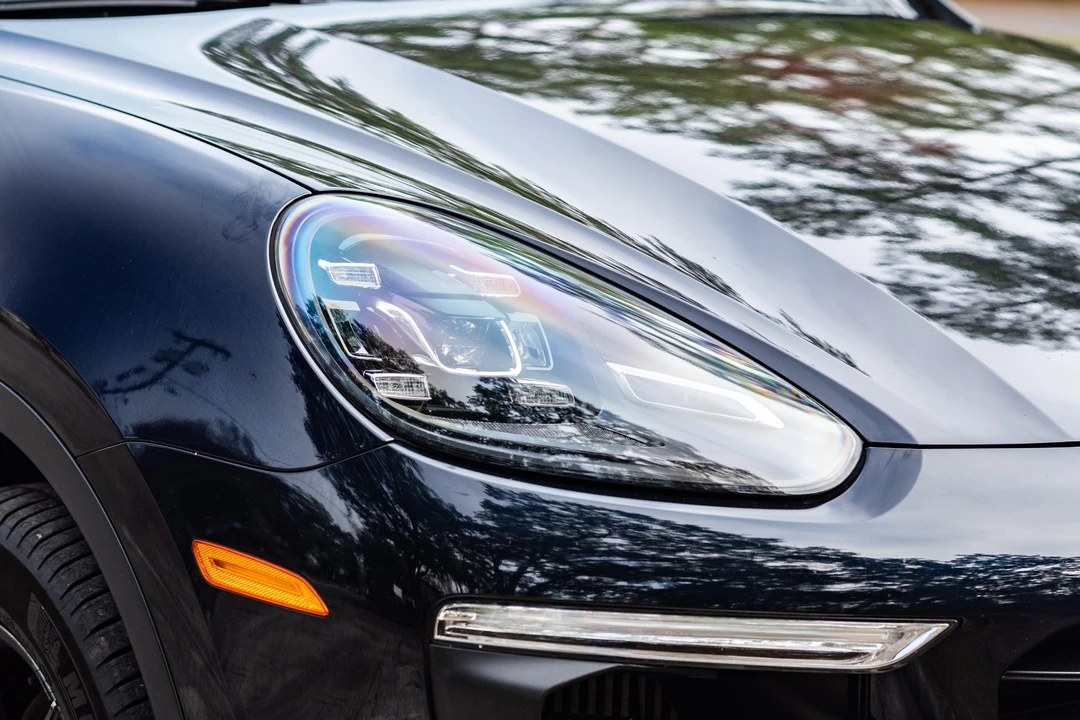 2016 Porsche 958 Cayenne Diesel - Image 9 of 31
