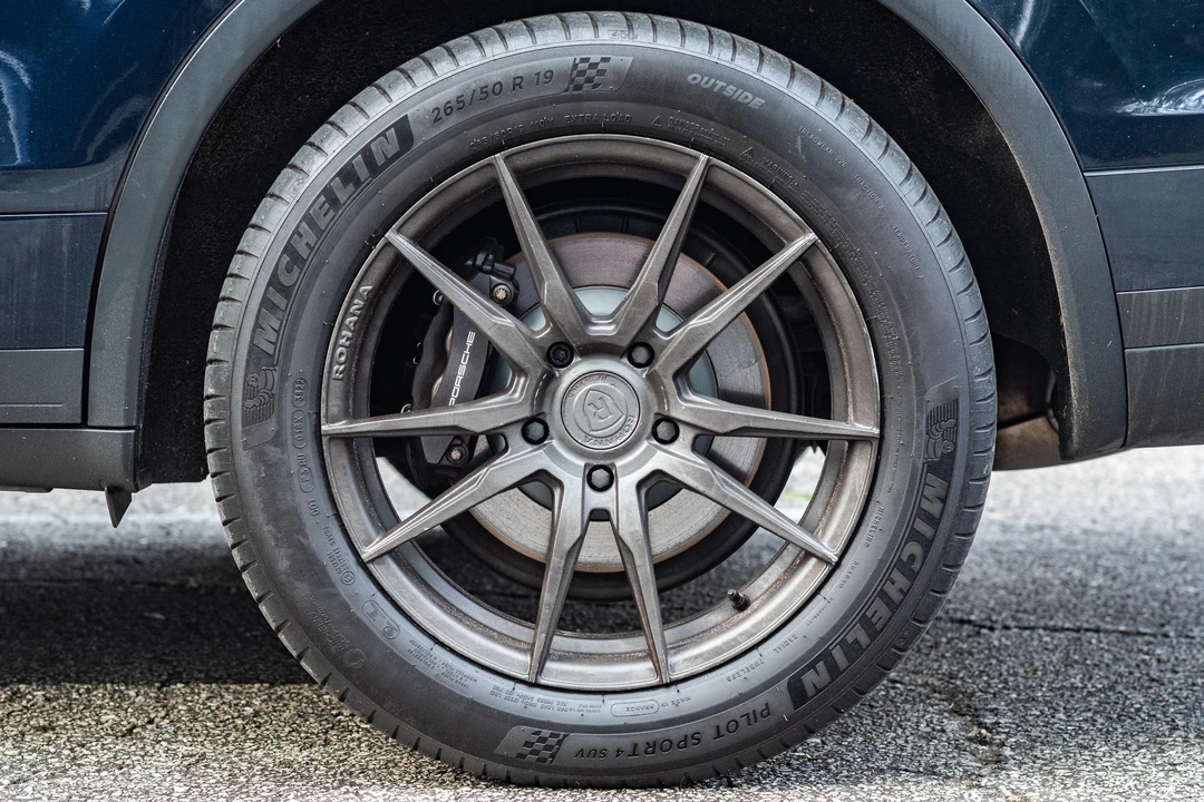 2016 Porsche 958 Cayenne Diesel - Image 26 of 31
