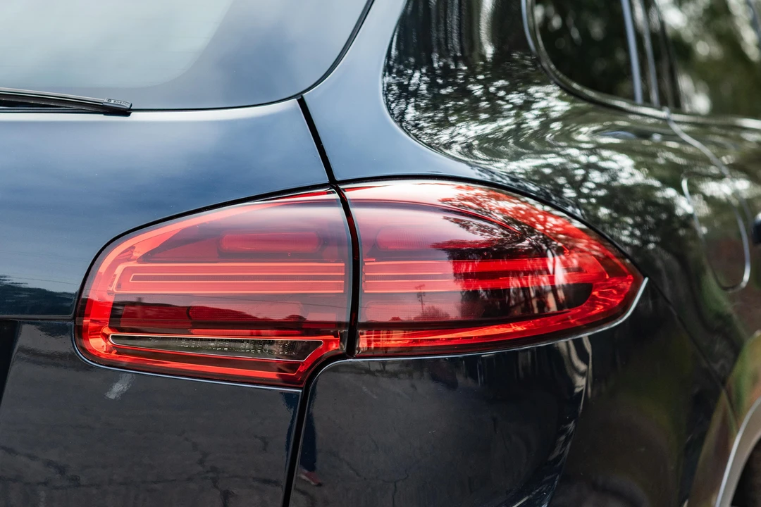 2016 Porsche 958 Cayenne Diesel - Image 21 of 31