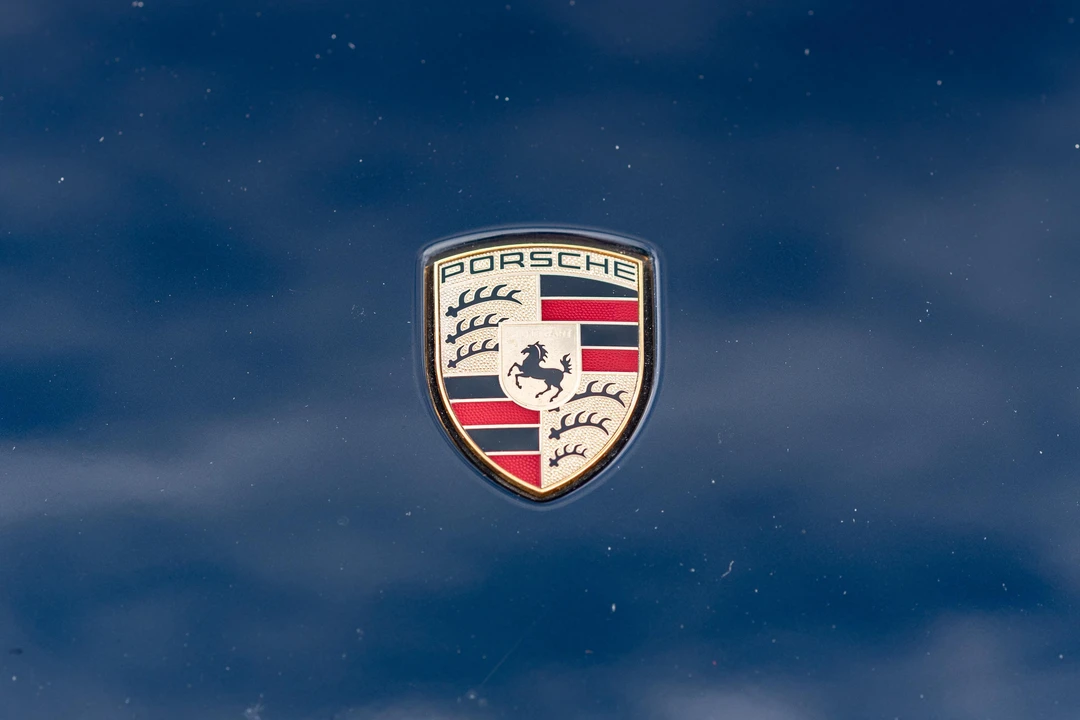 2016 Porsche 958 Cayenne Diesel - Image 11 of 31