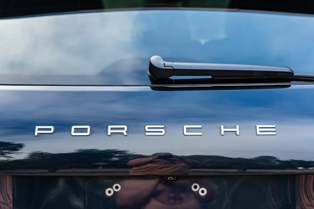 2016 Porsche 958 Cayenne Diesel - Image 16 of 31