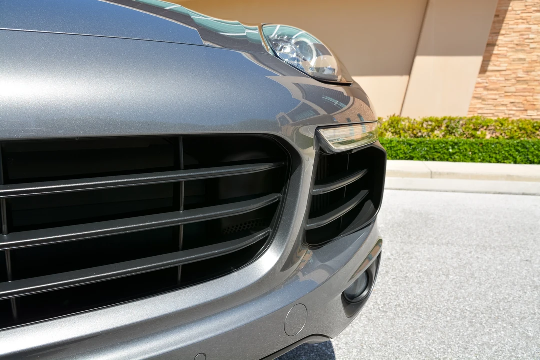 2016 Porsche 958 Cayenne Diesel - Image 25 of 31