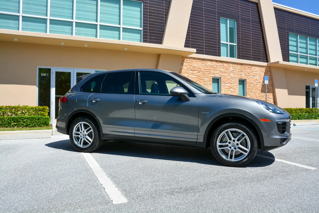 2016 Porsche 958 Cayenne Diesel - Image 6 of 31