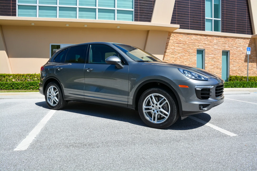 2016 Porsche 958 Cayenne Diesel - Image 5 of 31