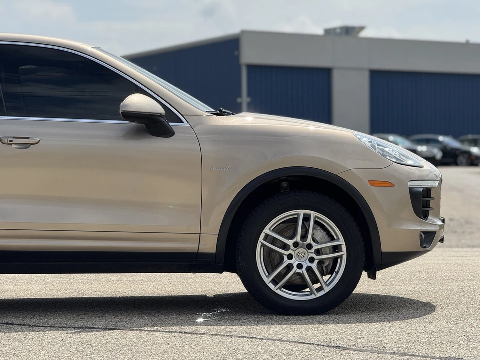 2016 Porsche 958 Cayenne Diesel - Image 23 of 31