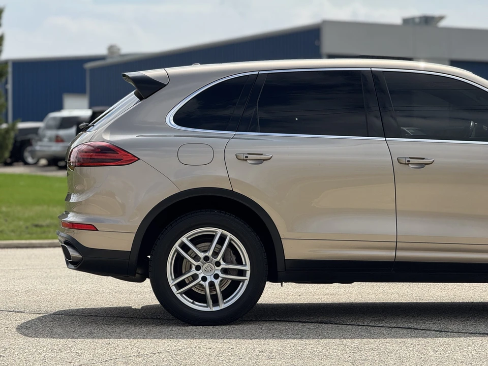 2016 Porsche 958 Cayenne Diesel - Image 22 of 31