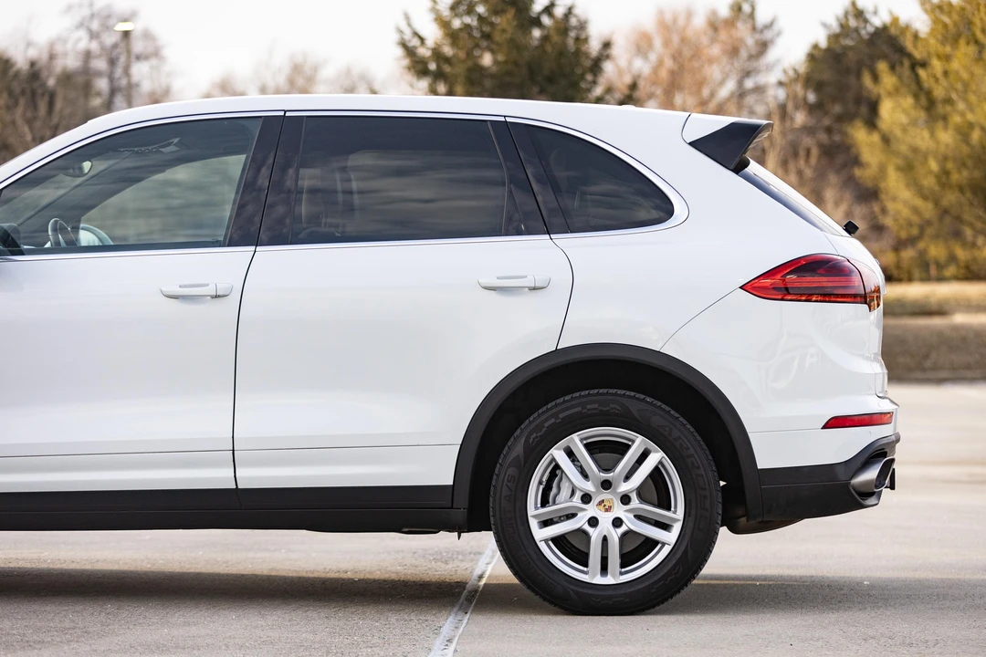 2016 Porsche 958 Cayenne Diesel - Image 31 of 31