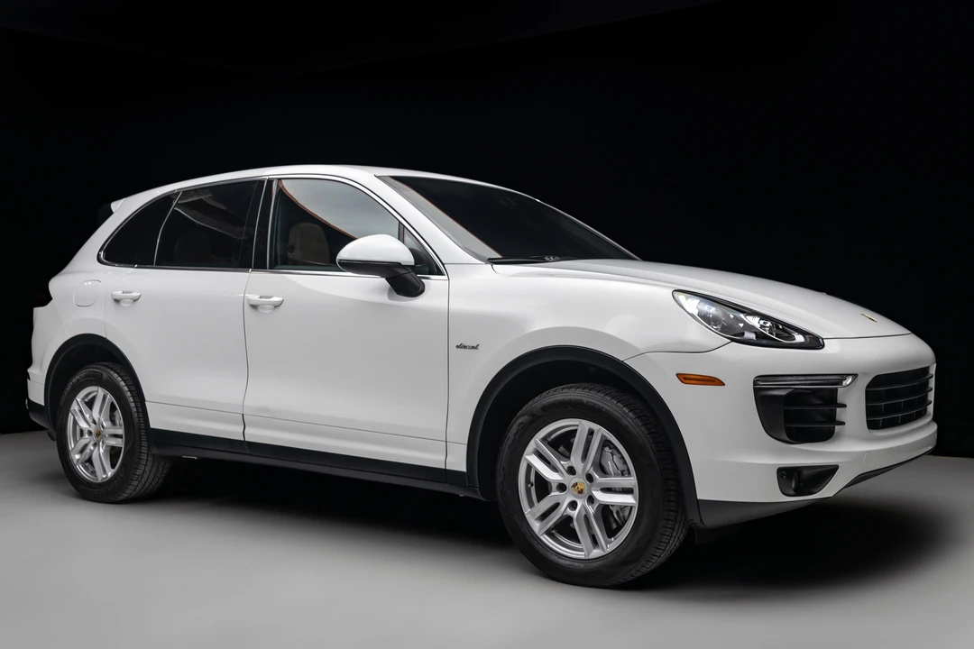 2016 Porsche 958 Cayenne Diesel - Image 22 of 31