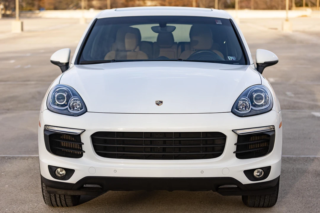 2016 Porsche 958 Cayenne Diesel - Image 2 of 31