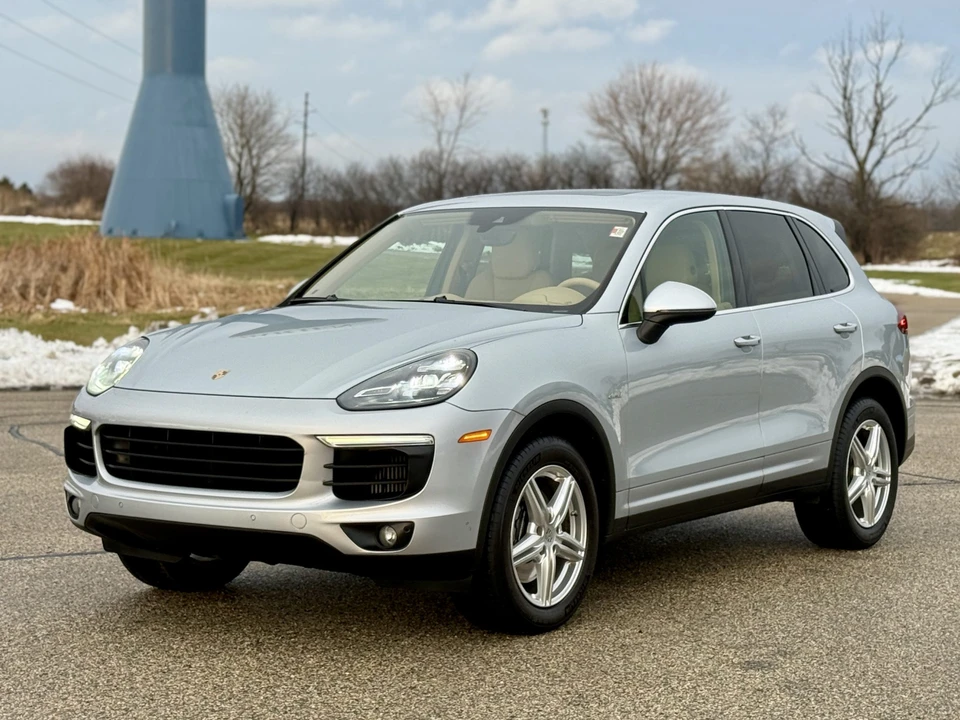 2016 Porsche 958 Cayenne Diesel - Image 10 of 31
