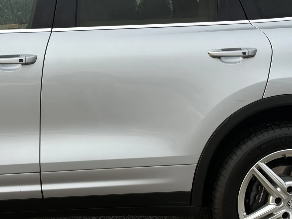 2016 Porsche 958 Cayenne Diesel - Image 28 of 31