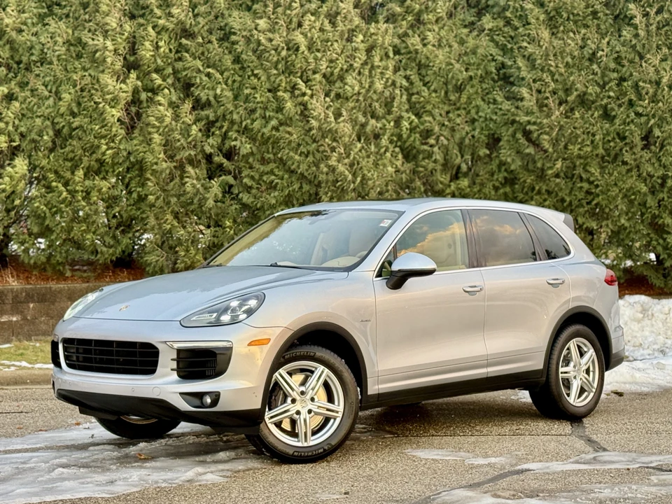 2016 Porsche 958 Cayenne Diesel - Image 2 of 31