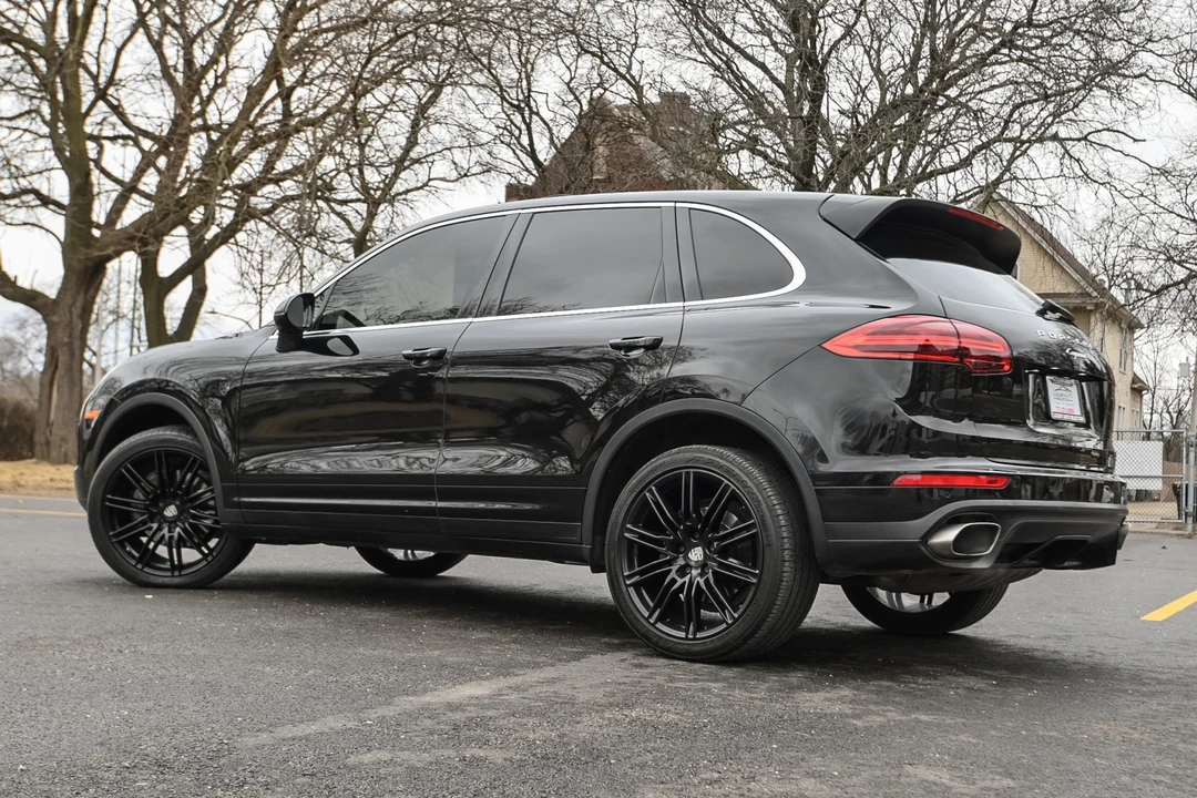 2016 Porsche 958 Cayenne Diesel - Image 9 of 31