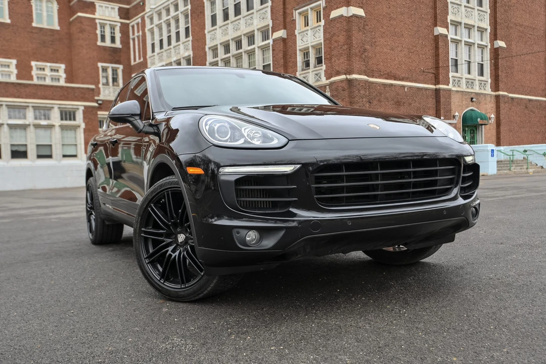2016 Porsche 958 Cayenne Diesel - Image 24 of 31