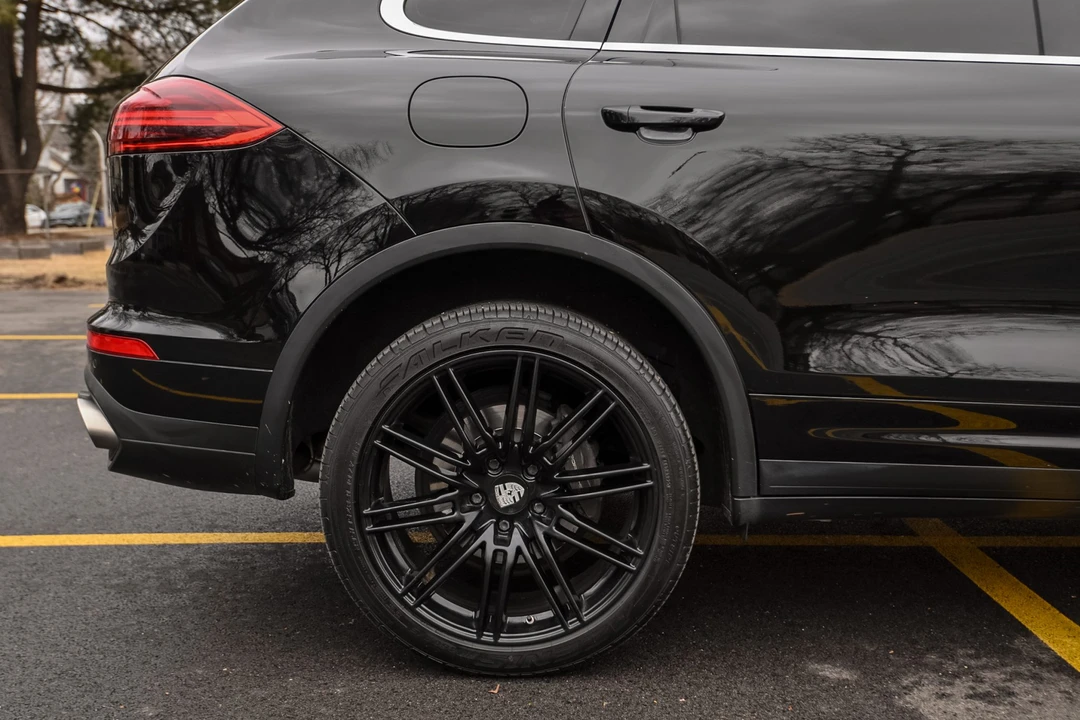 2016 Porsche 958 Cayenne Diesel - Image 27 of 31