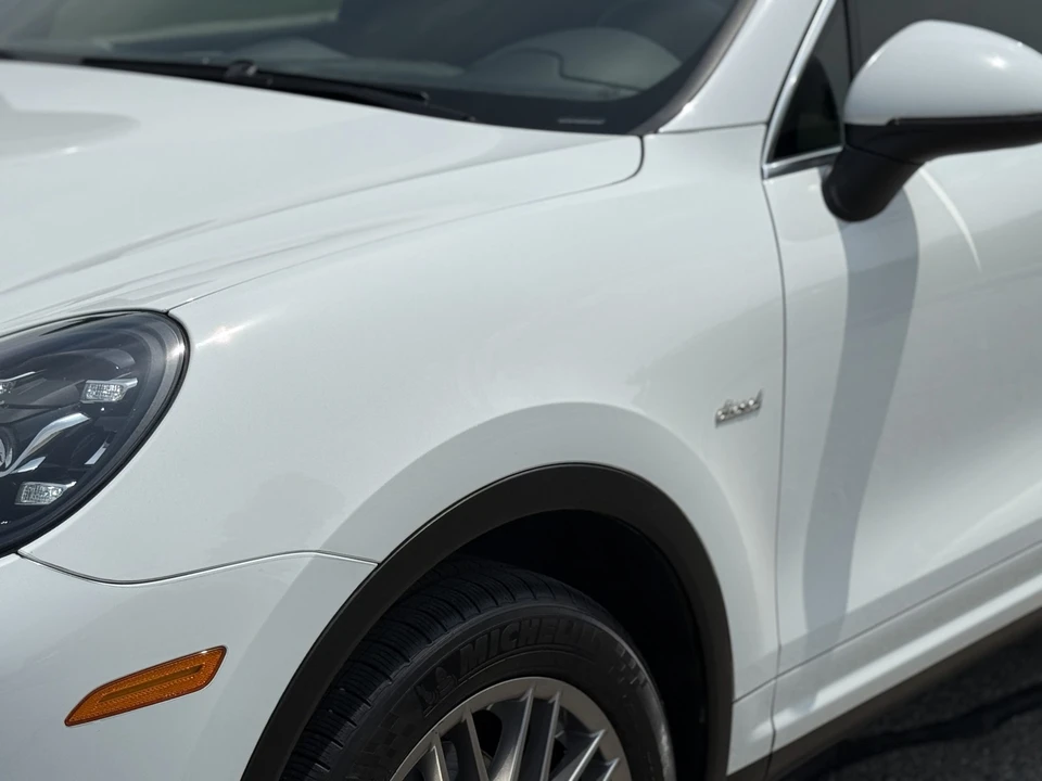 2016 Porsche 958 Cayenne Diesel - Image 18 of 31