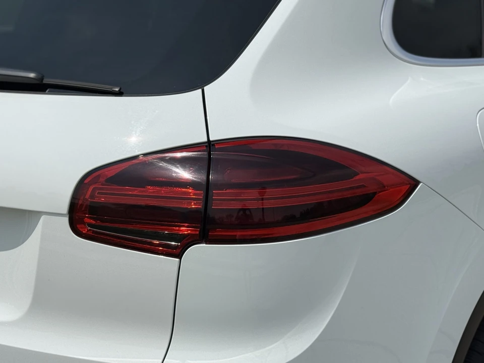 2016 Porsche 958 Cayenne Diesel - Image 28 of 31