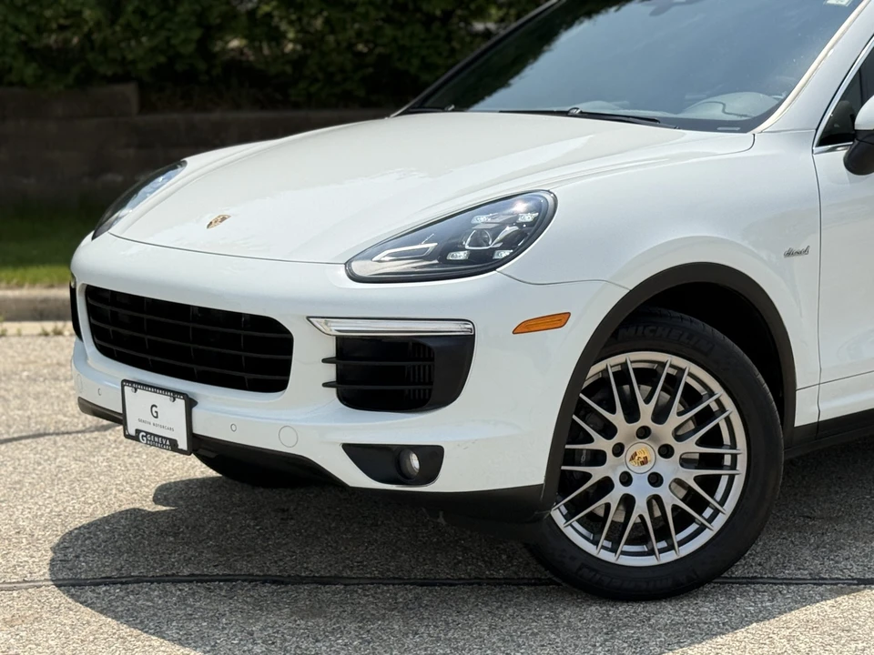 2016 Porsche 958 Cayenne Diesel - Image 16 of 31