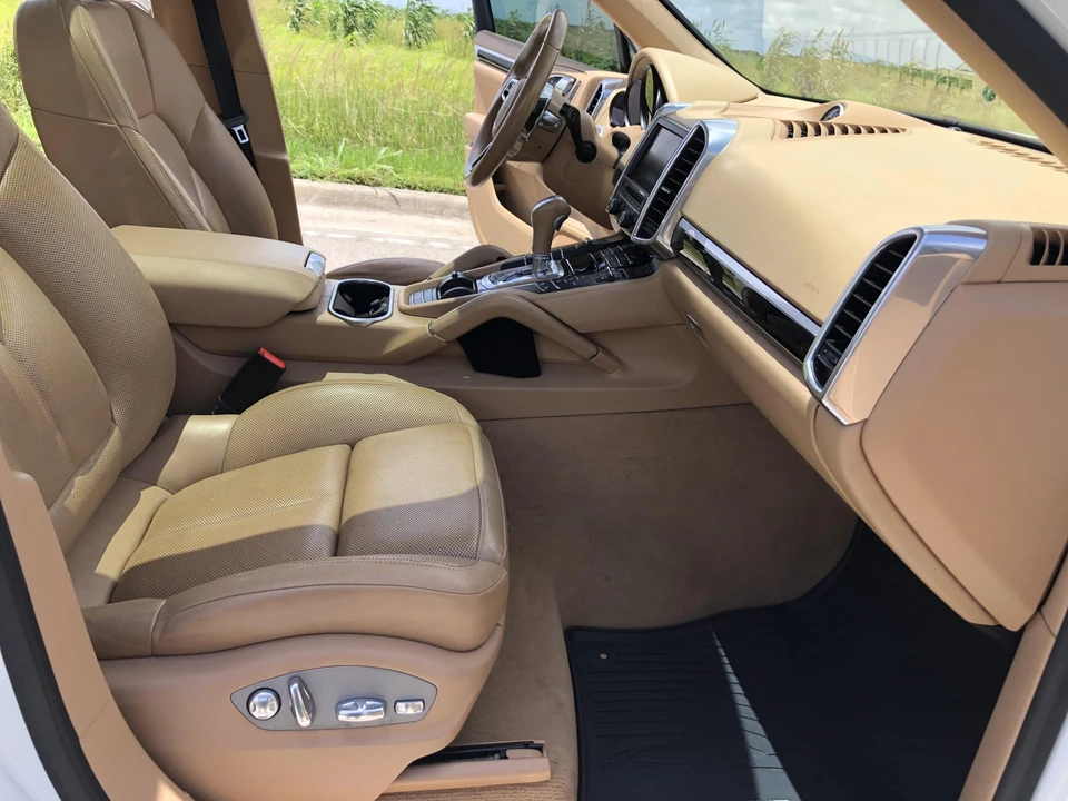 2016 Porsche 958 Cayenne Diesel - Image 27 of 31