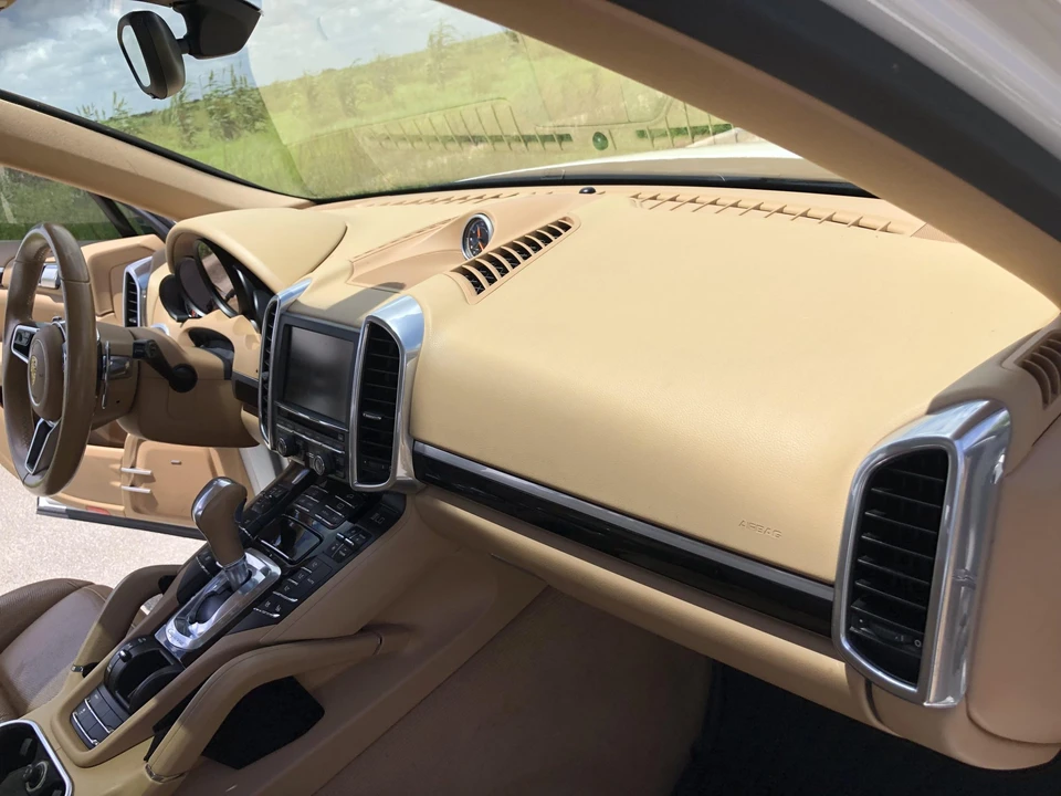 2016 Porsche 958 Cayenne Diesel - Image 26 of 31
