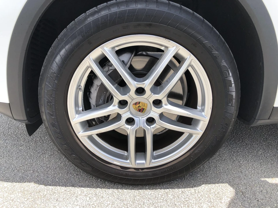 2016 Porsche 958 Cayenne Diesel - Image 14 of 31
