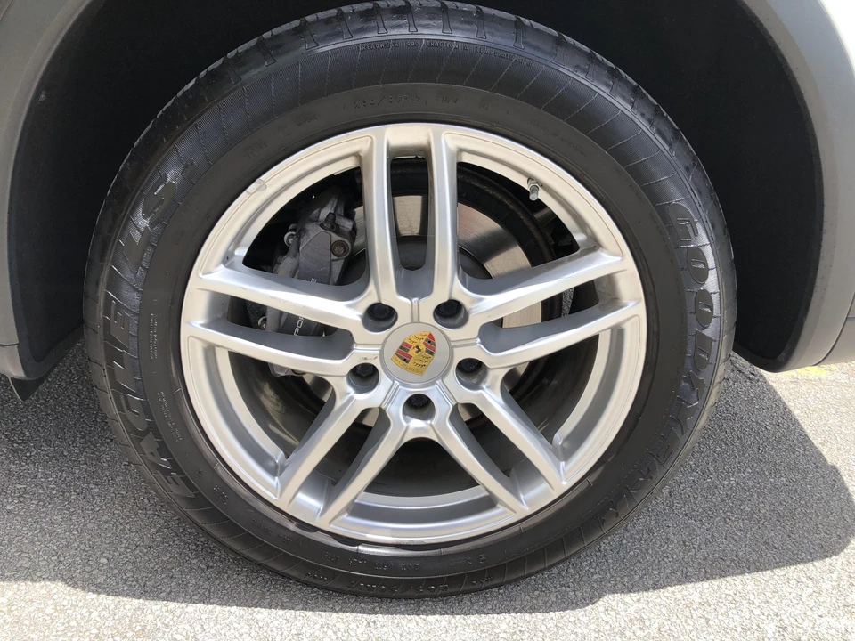 2016 Porsche 958 Cayenne Diesel - Image 13 of 31