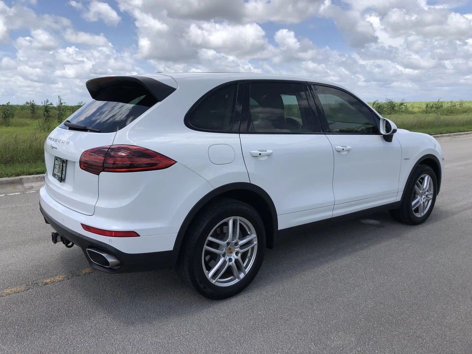 2016 Porsche 958 Cayenne Diesel - Image 5 of 31
