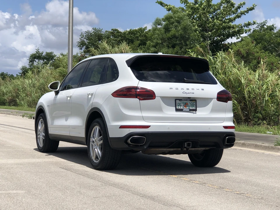 2016 Porsche 958 Cayenne Diesel - Image 7 of 31