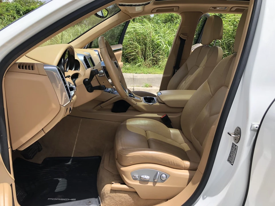 2016 Porsche 958 Cayenne Diesel - Image 19 of 31