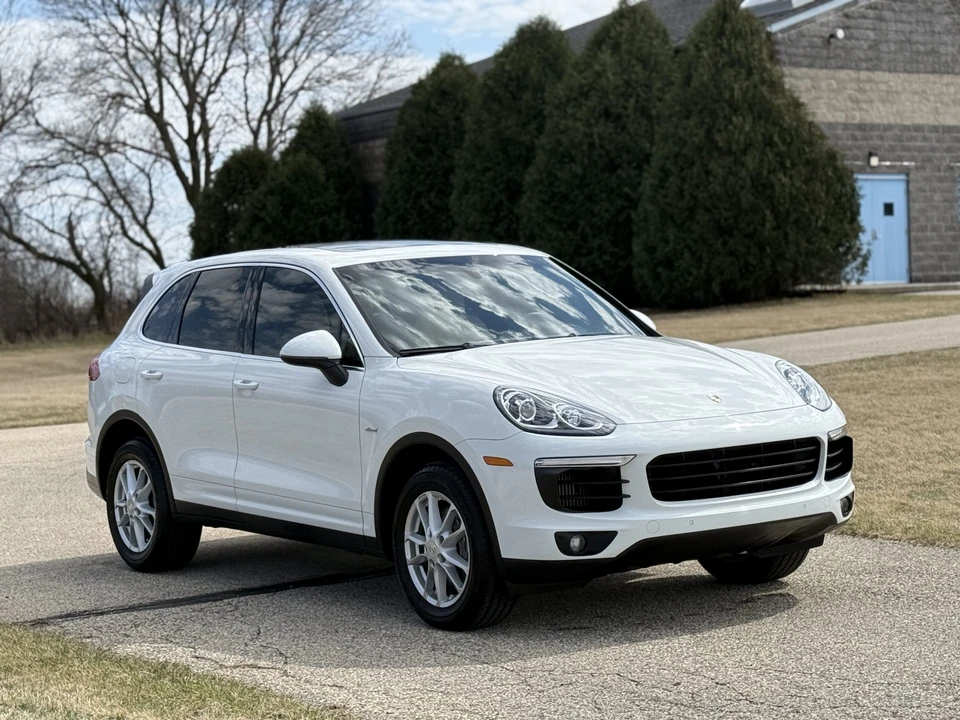 2016 Porsche 958 Cayenne Diesel - Image 13 of 31