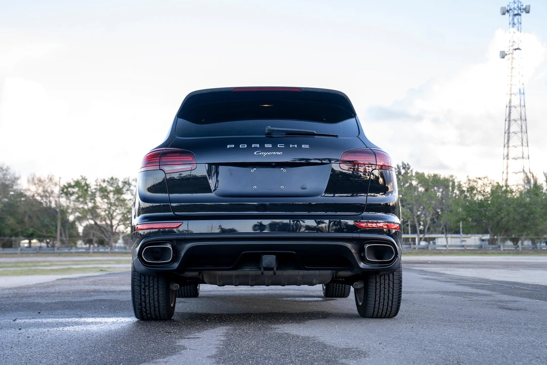 2016 Porsche 958 Cayenne Diesel - Image 14 of 31