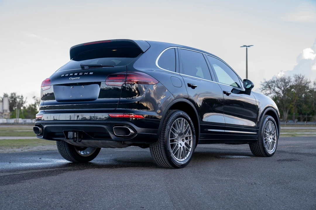 2016 Porsche 958 Cayenne Diesel - Image 11 of 31