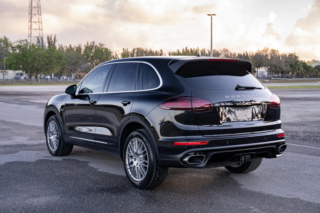 2016 Porsche 958 Cayenne Diesel - Image 15 of 31
