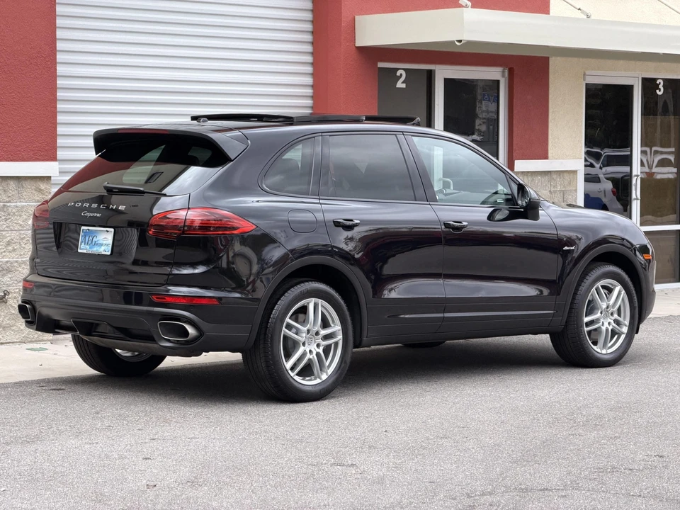 2016 Porsche 958 Cayenne Diesel - Image 28 of 31