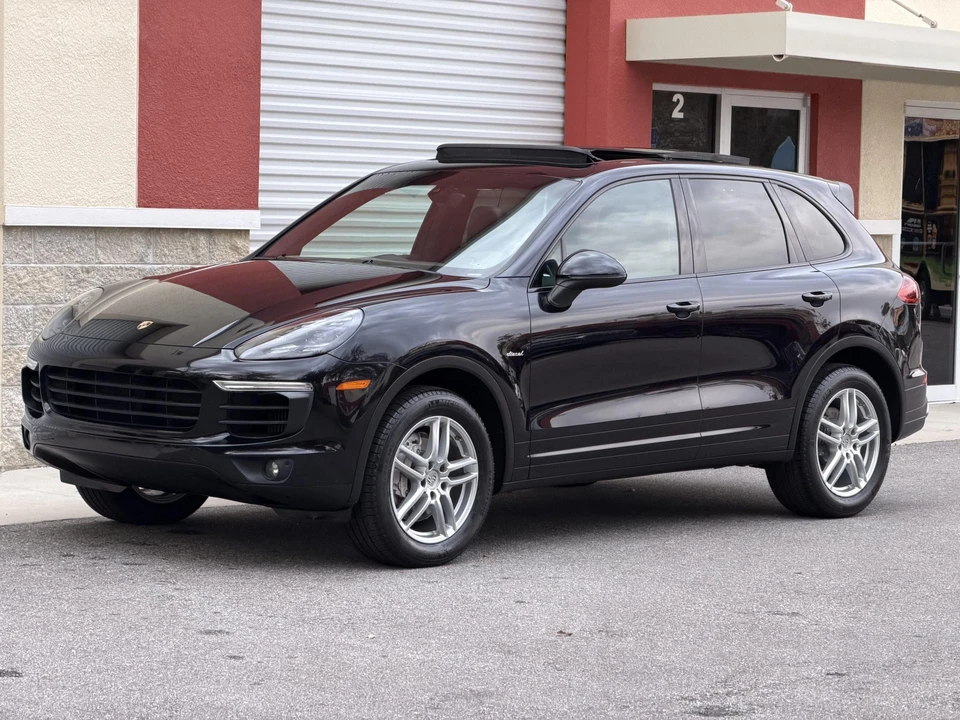 2016 Porsche 958 Cayenne Diesel - Image 12 of 31