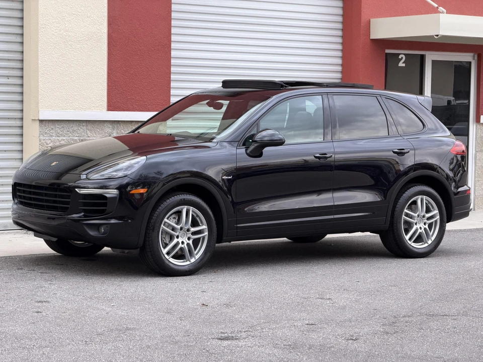 2016 Porsche 958 Cayenne Diesel - Image 13 of 31