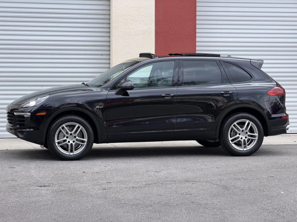 2016 Porsche 958 Cayenne Diesel - Image 14 of 31