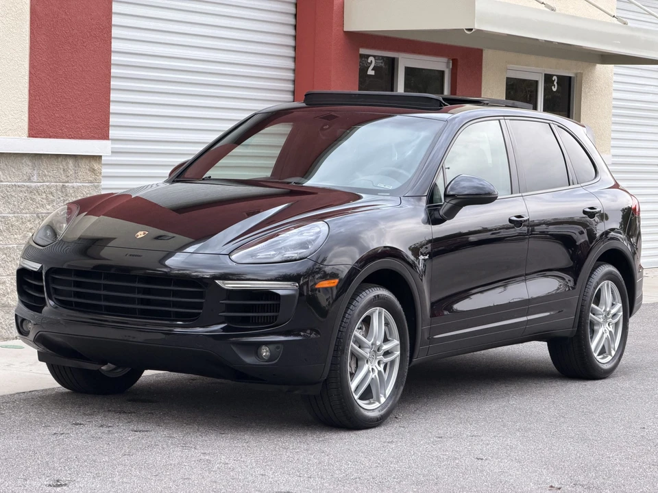 2016 Porsche 958 Cayenne Diesel - Image 10 of 31