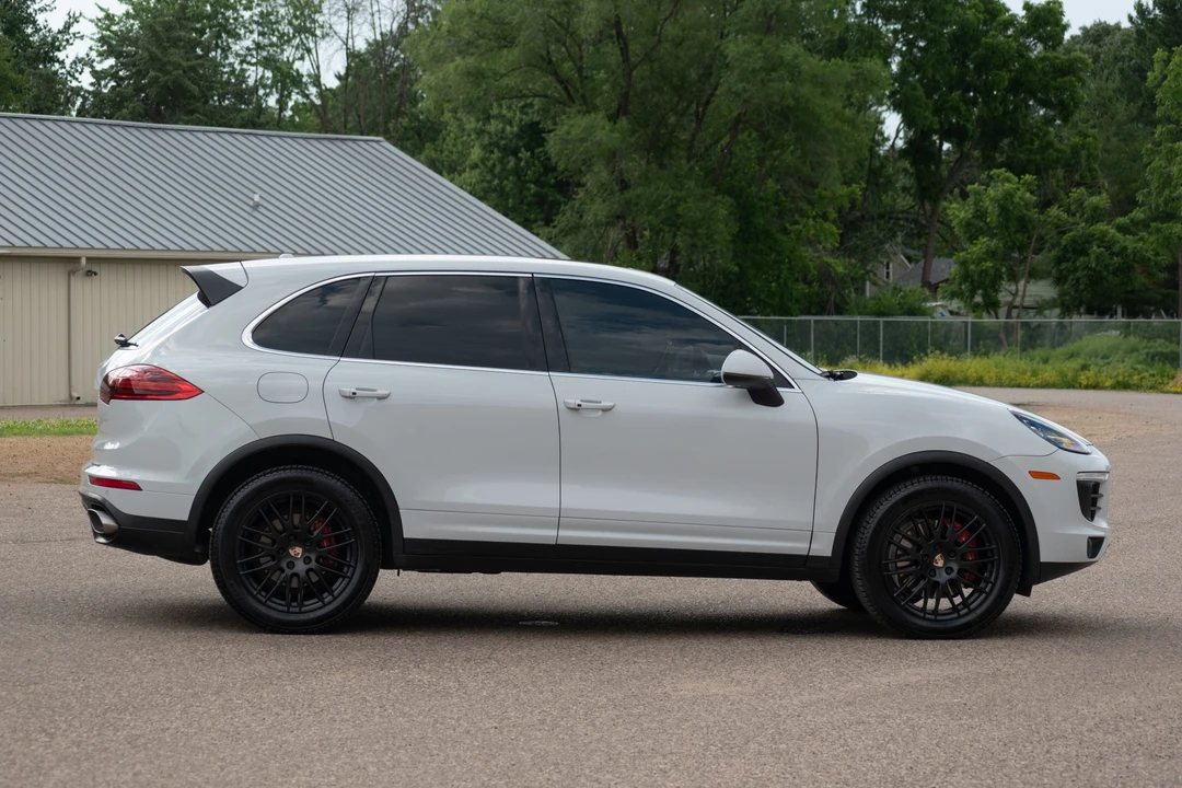 2016 Porsche 958 Cayenne Diesel - Image 23 of 31