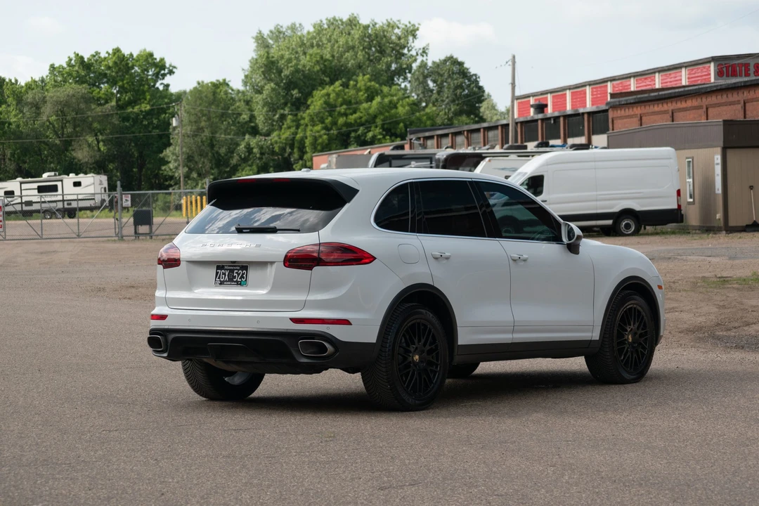 2016 Porsche 958 Cayenne Diesel - Image 11 of 31
