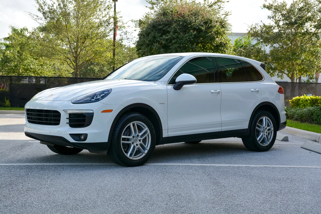2016 Porsche 958 Cayenne Diesel - Image 3 of 31