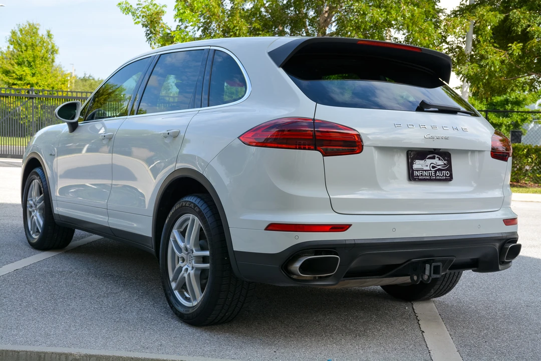 2016 Porsche 958 Cayenne Diesel - Image 6 of 31