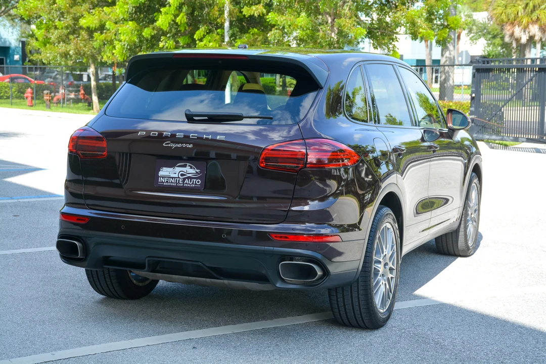 2016 Porsche 958 Cayenne Diesel - Image 8 of 31