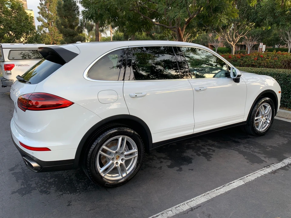 2016 Porsche 958 Cayenne - Image 4 of 31