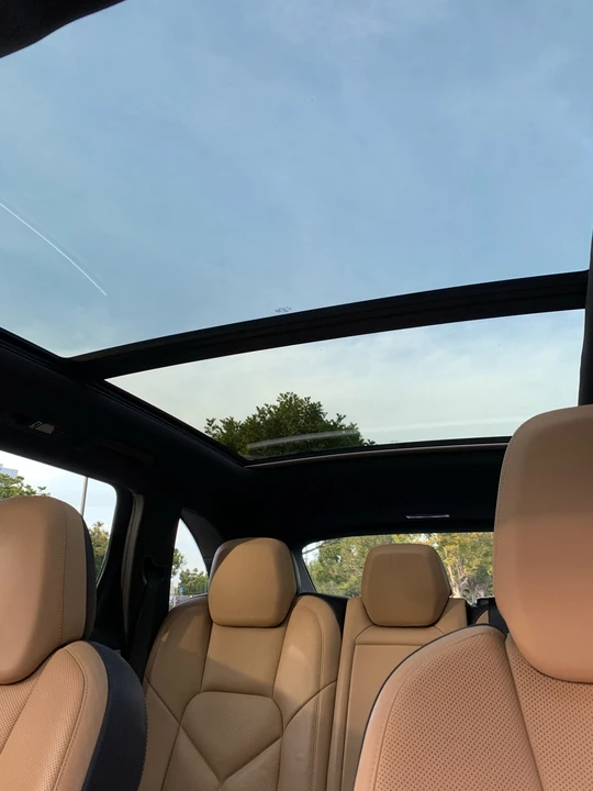 2016 Porsche 958 Cayenne - Image 23 of 31