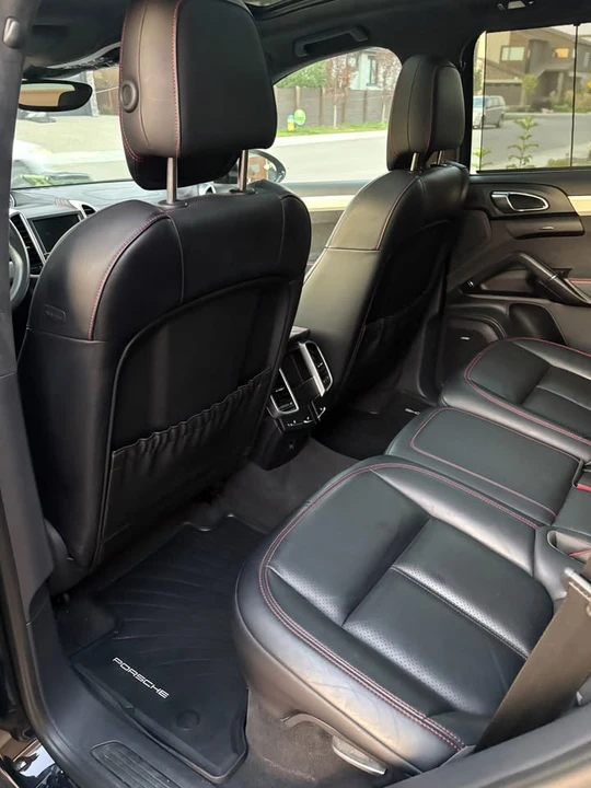 2016 Porsche 958 Cayenne GTS - Image 10 of 18