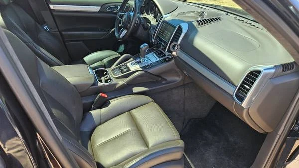 2016 Porsche 958 Cayenne GTS - Image 8 of 11