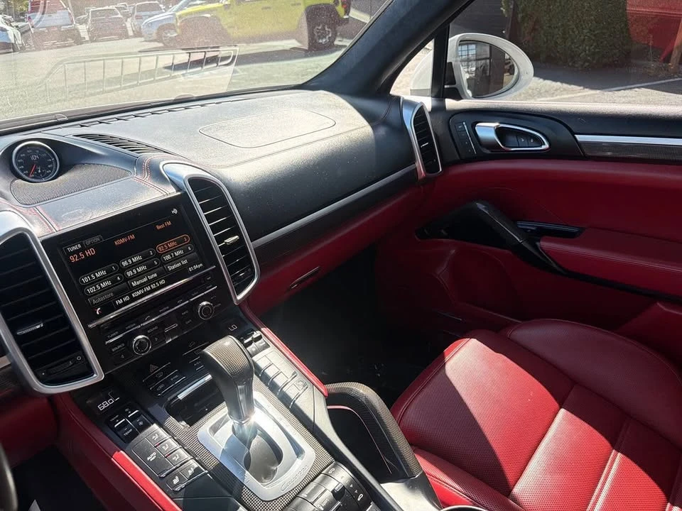 2016 Porsche 958 Cayenne GTS - Image 20 of 20