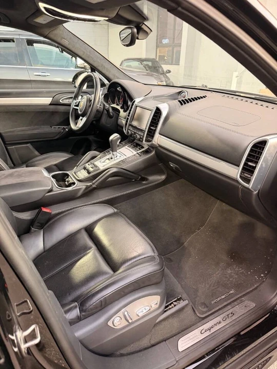 2016 Porsche 958 Cayenne GTS - Image 7 of 8