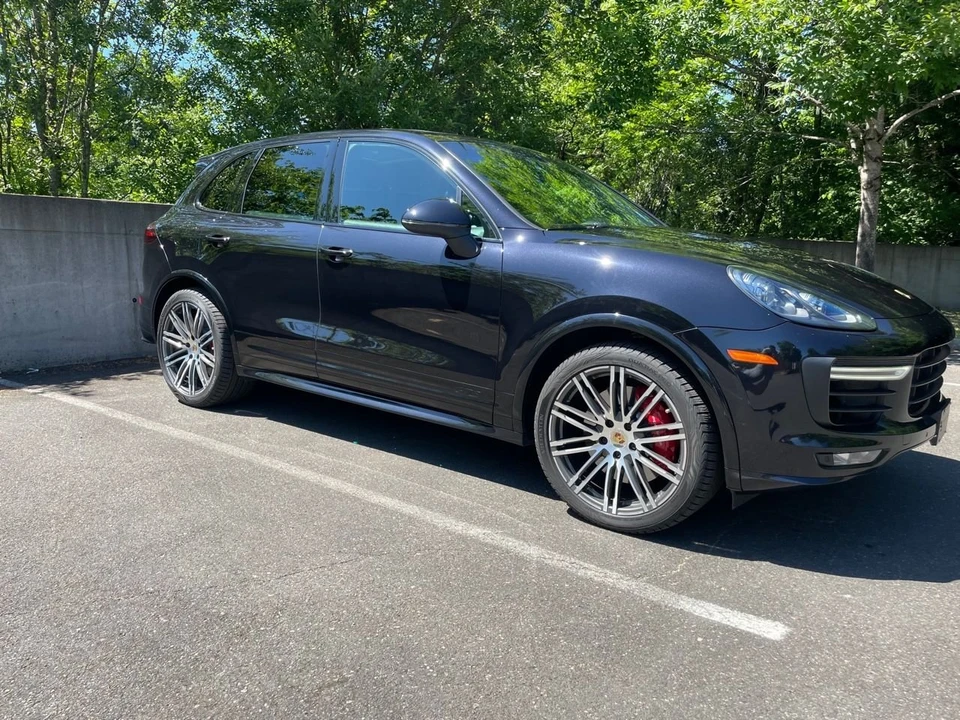 2016 Porsche 958 Cayenne GTS - Image 3 of 30